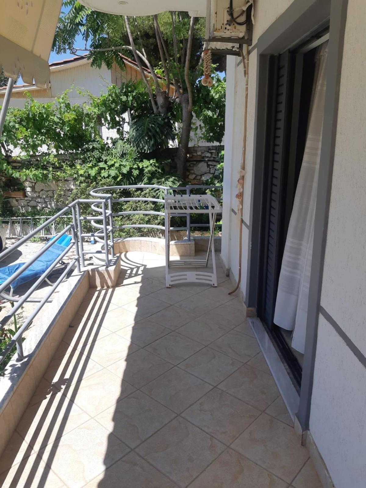 Mohito Beach Apartment 5 Sarandë Esterno foto